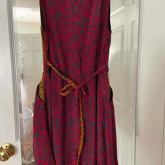 Dress - Picture 2 of 2